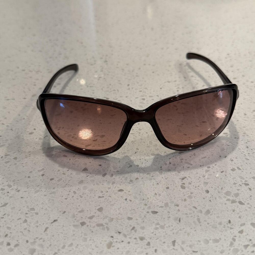 Oakley Sunglasses Womens Cohort OO9301 Brown Plastic Frame Tinted Lenses Y2K